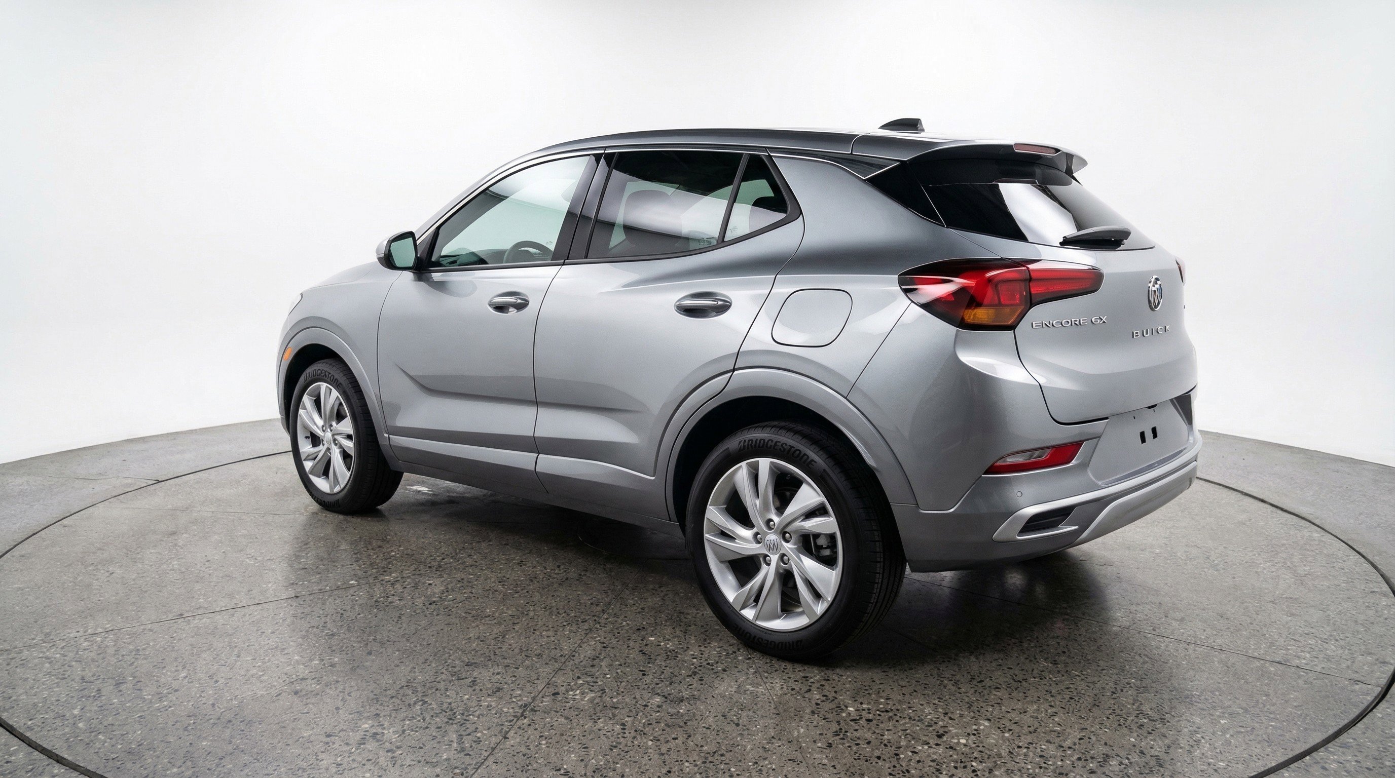 Used 2025 Buick Encore GX Preferred AWD/4WD image 6