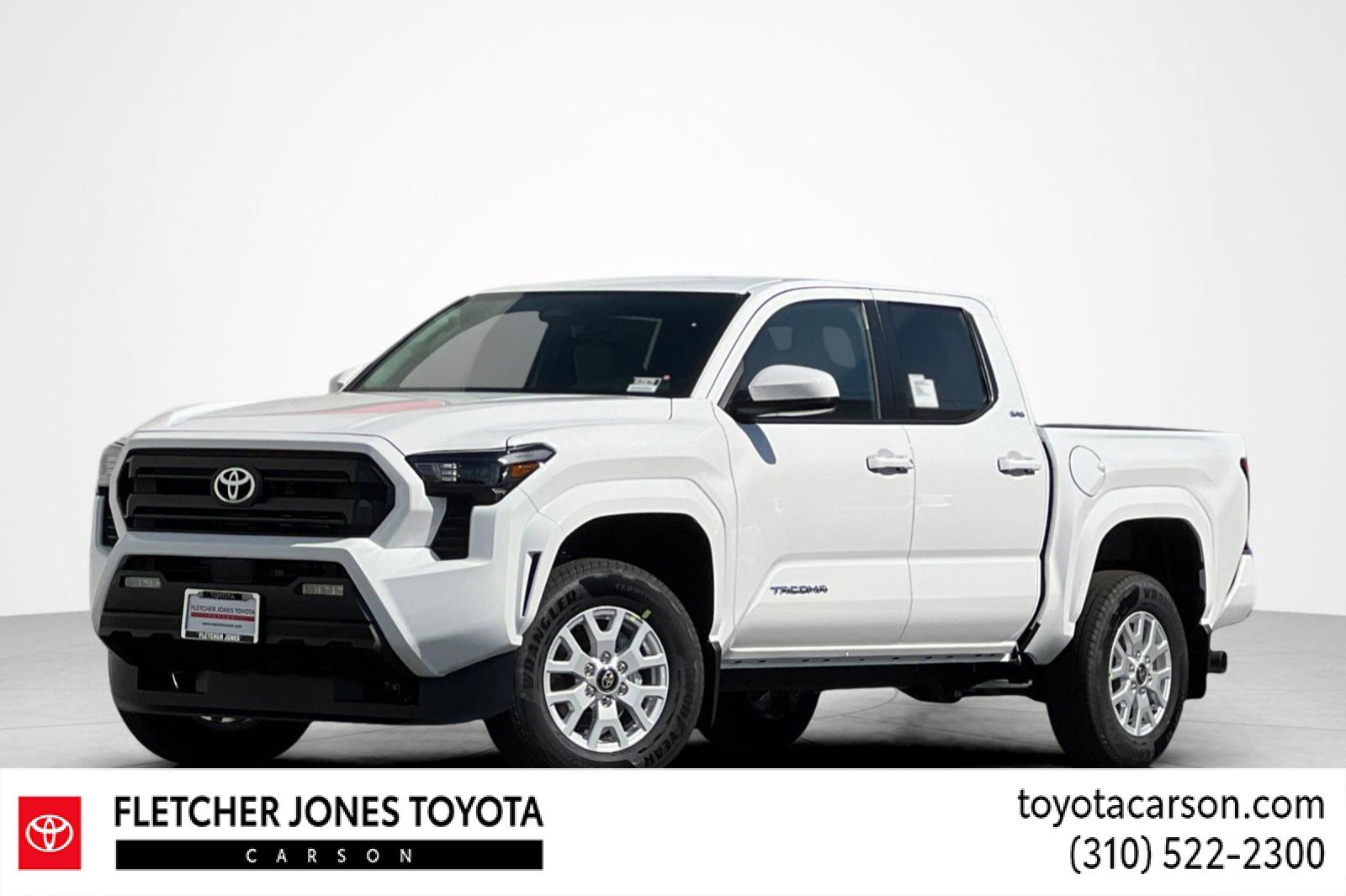 New 2025 Toyota Tacoma SR5