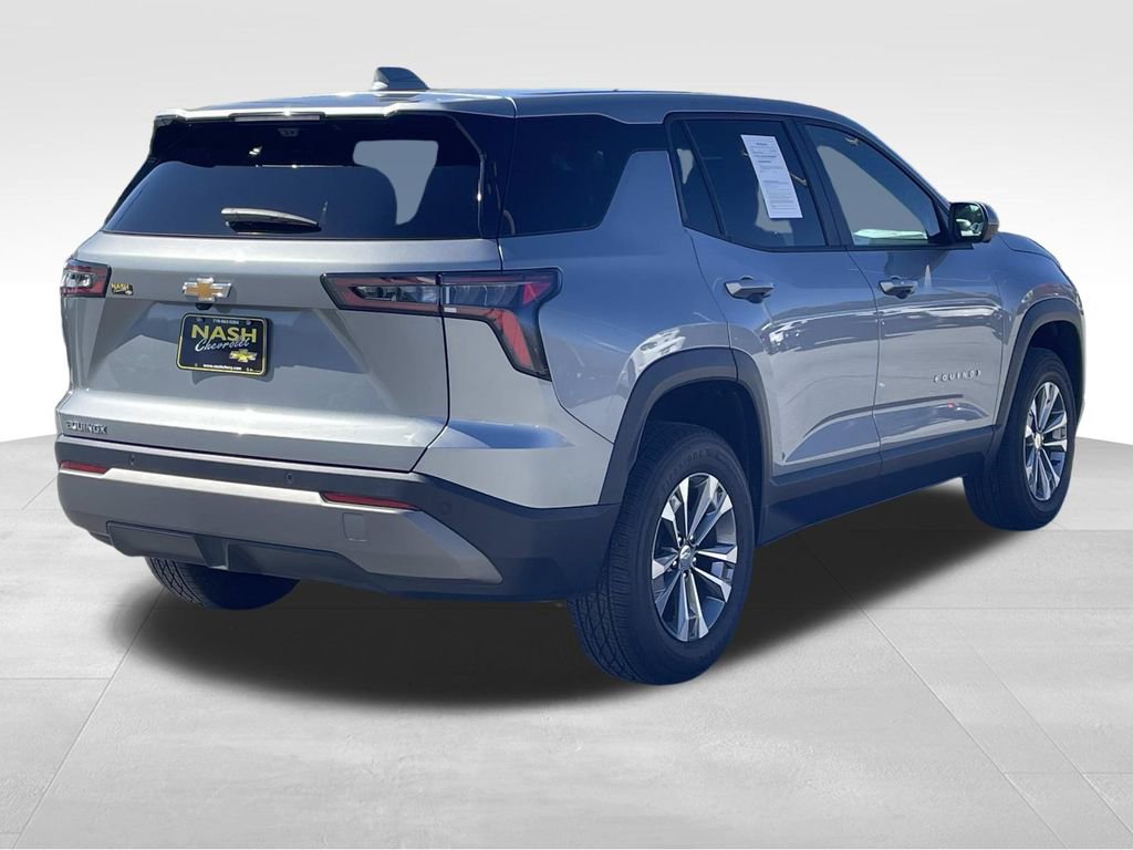 New 2026 Chevrolet Equinox LT w/ Convenience Package II image 3
