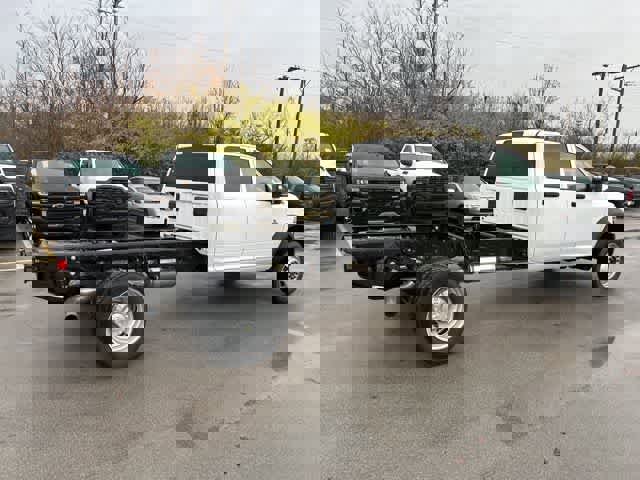 New 2026 RAM 5500 Tradesman w/ Chrome Appearance Group image 20