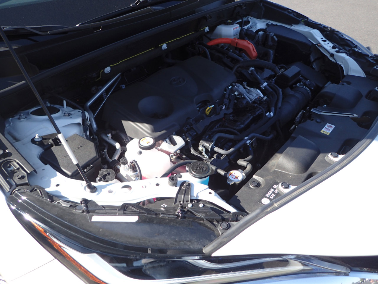 Used 2021 Toyota Venza XLE image 25