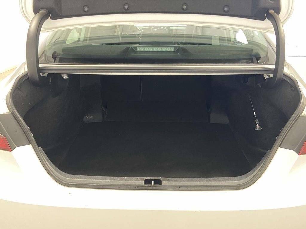Used 2023 Toyota Camry XSE image 23