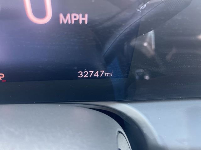 Used 2024 Buick Encore GX Sport Touring w/ Comfort Package image 32