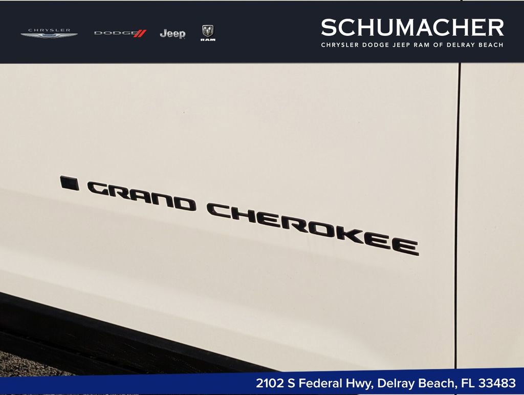 New 2026 Jeep Grand Cherokee L Limited RWD image 10