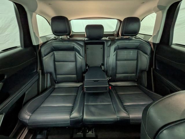 Used 2025 Lincoln Nautilus Reserve image 25