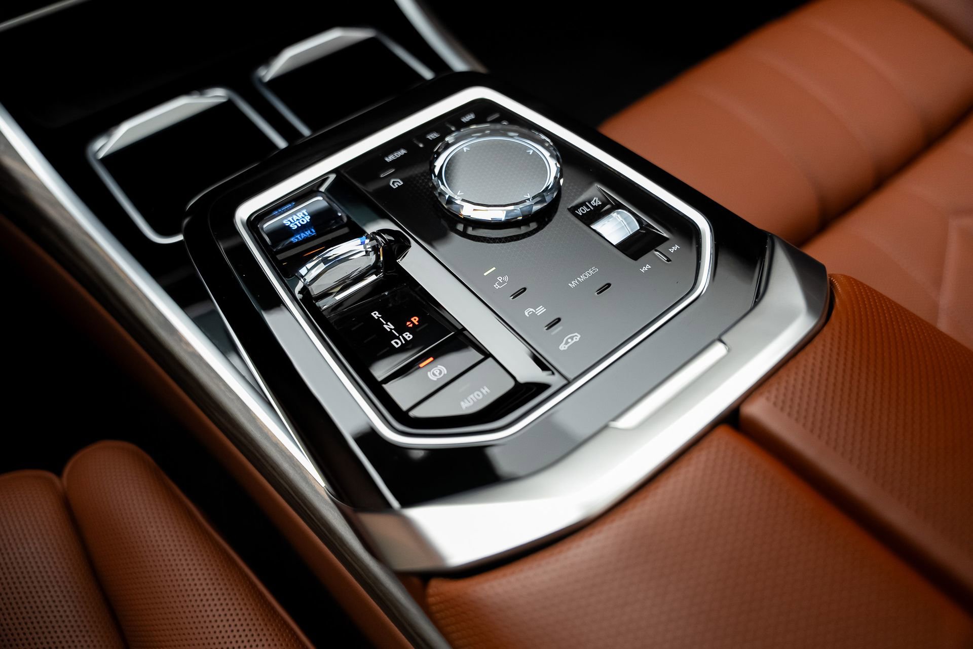 Used 2024 BMW i7 eDrive50 w/ M Sport Package image 49