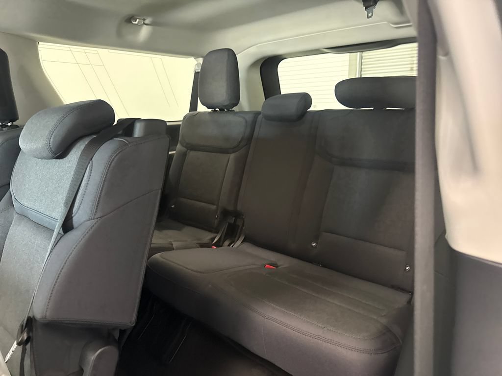 New 2027 Ford Expedition Max Active RWD image 17