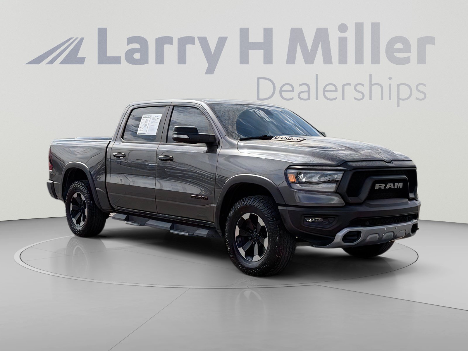 Used 2019 RAM 1500 Rebel w/ Rebel Level 2 Equipment Group AWD/4WD image 5
