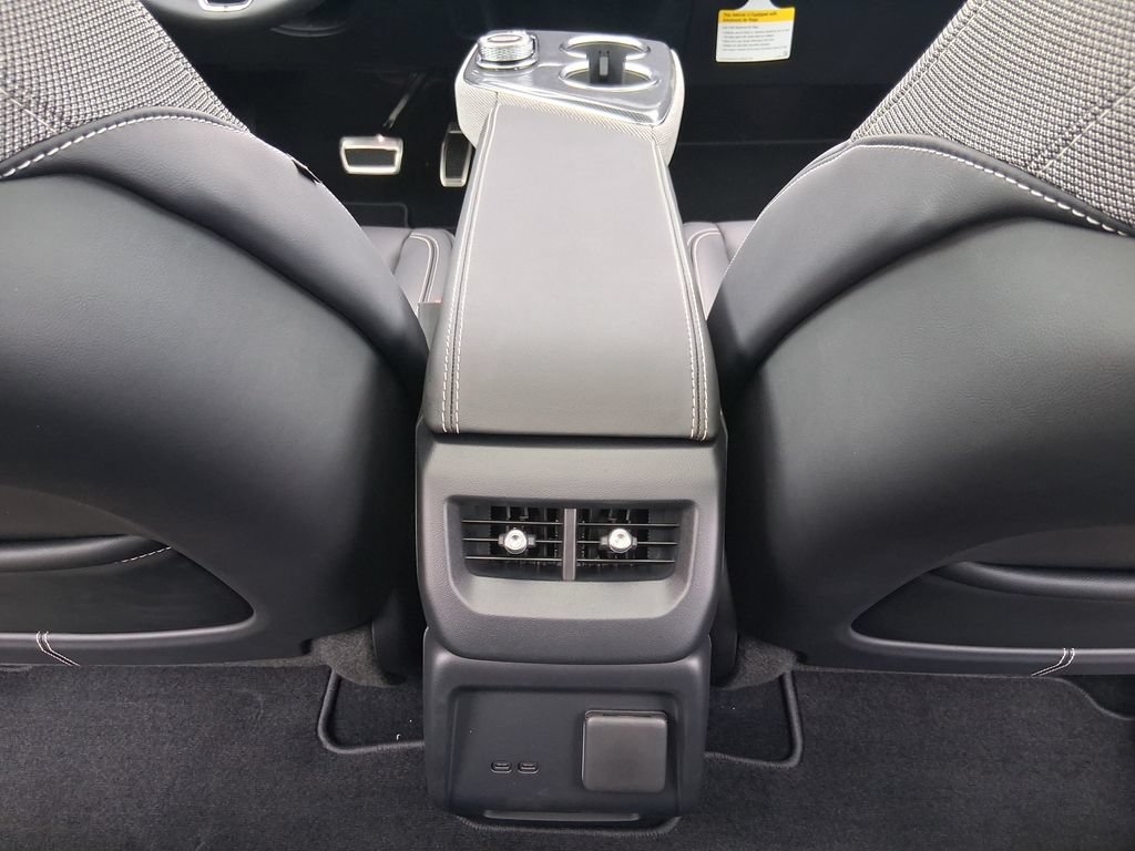 New 2026 Cadillac Optiq Luxury 1 RWD image 27