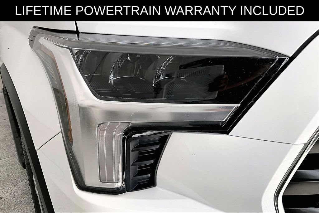 Used 2023 Toyota Sequoia SR5 w/ SR5 Premium Package AWD/4WD image 38