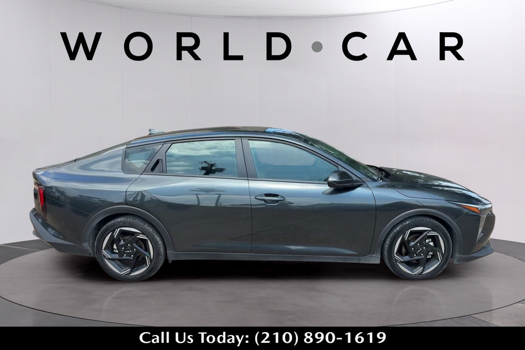 Used 2025 Kia K4 EX FWD image 2