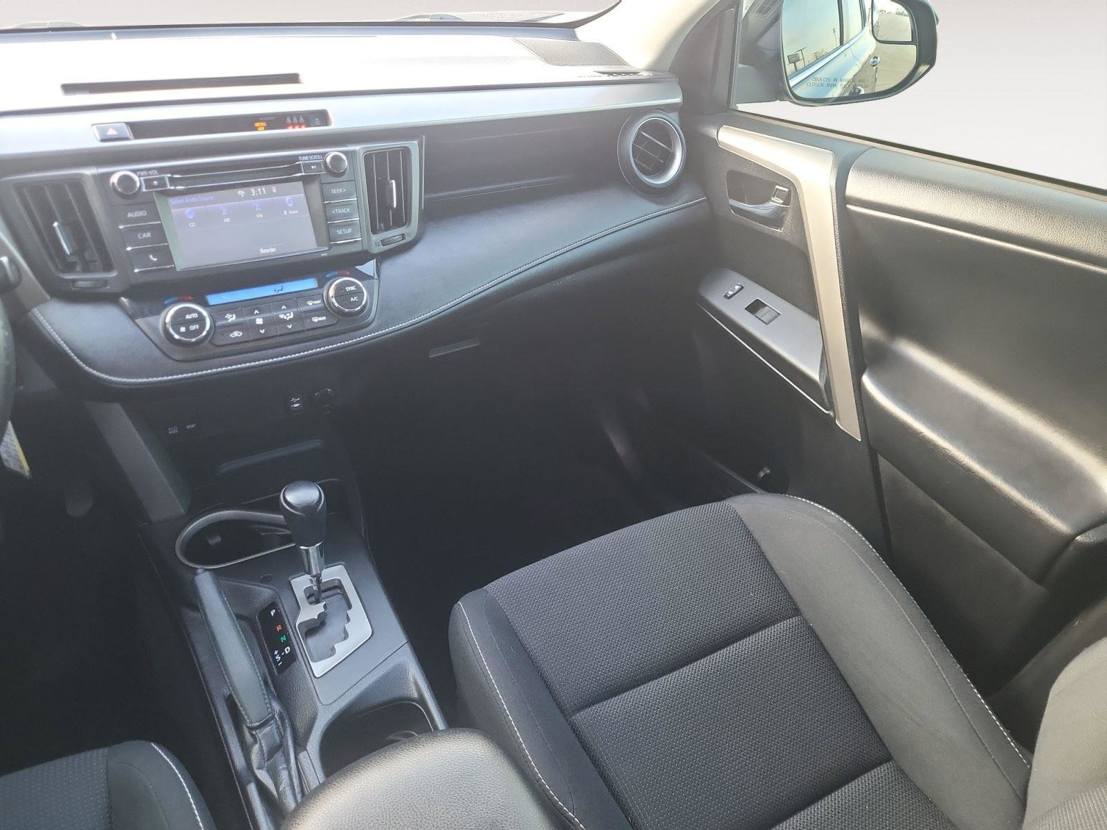 Used 2018 Toyota RAV4 XLE image 12