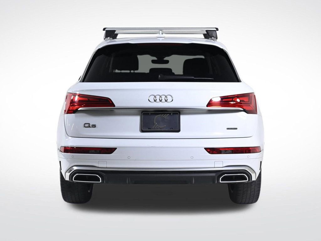 Used 2024 Audi Q3 2.0T Premium w/ Convenience Package AWD/4WD image 4