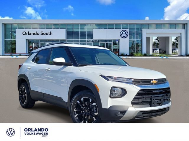 Used 2022 Chevrolet TrailBlazer LT w/ Convenience Package AWD/4WD image 1