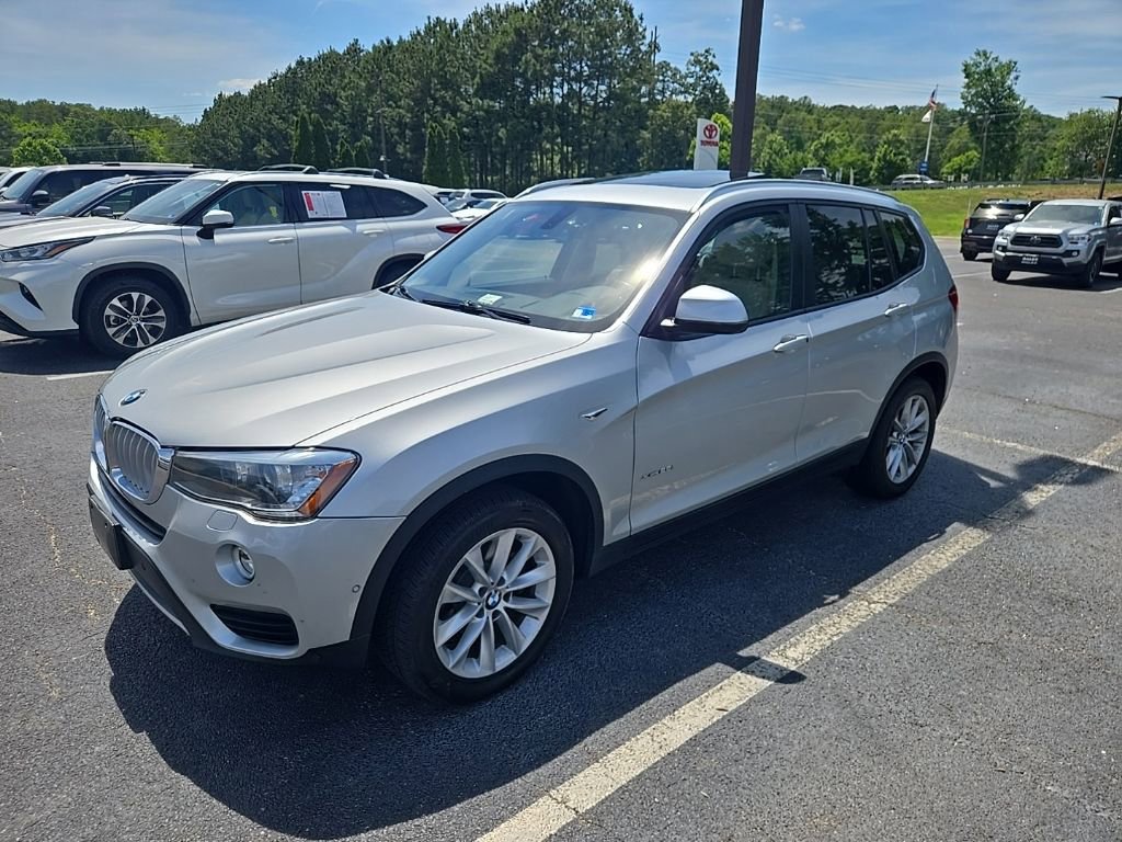 Used 2017 BMW X3 xDrive28i AWD/4WD image 6