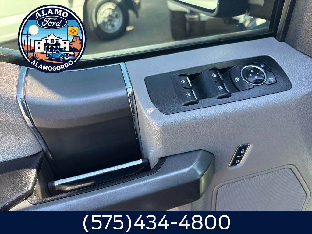 Used 2017 Ford F150 XLT w/ Equipment Group 302A Luxury image 2