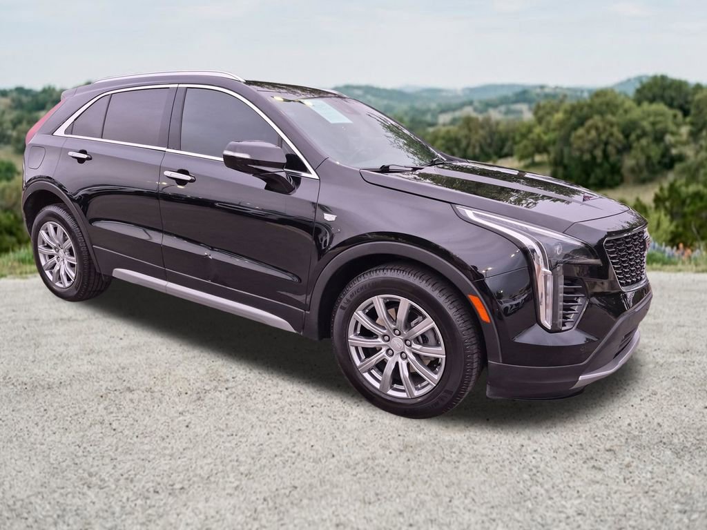 Used 2023 Cadillac XT4 Premium Luxury w/ Cold Weather Package FWD image 1