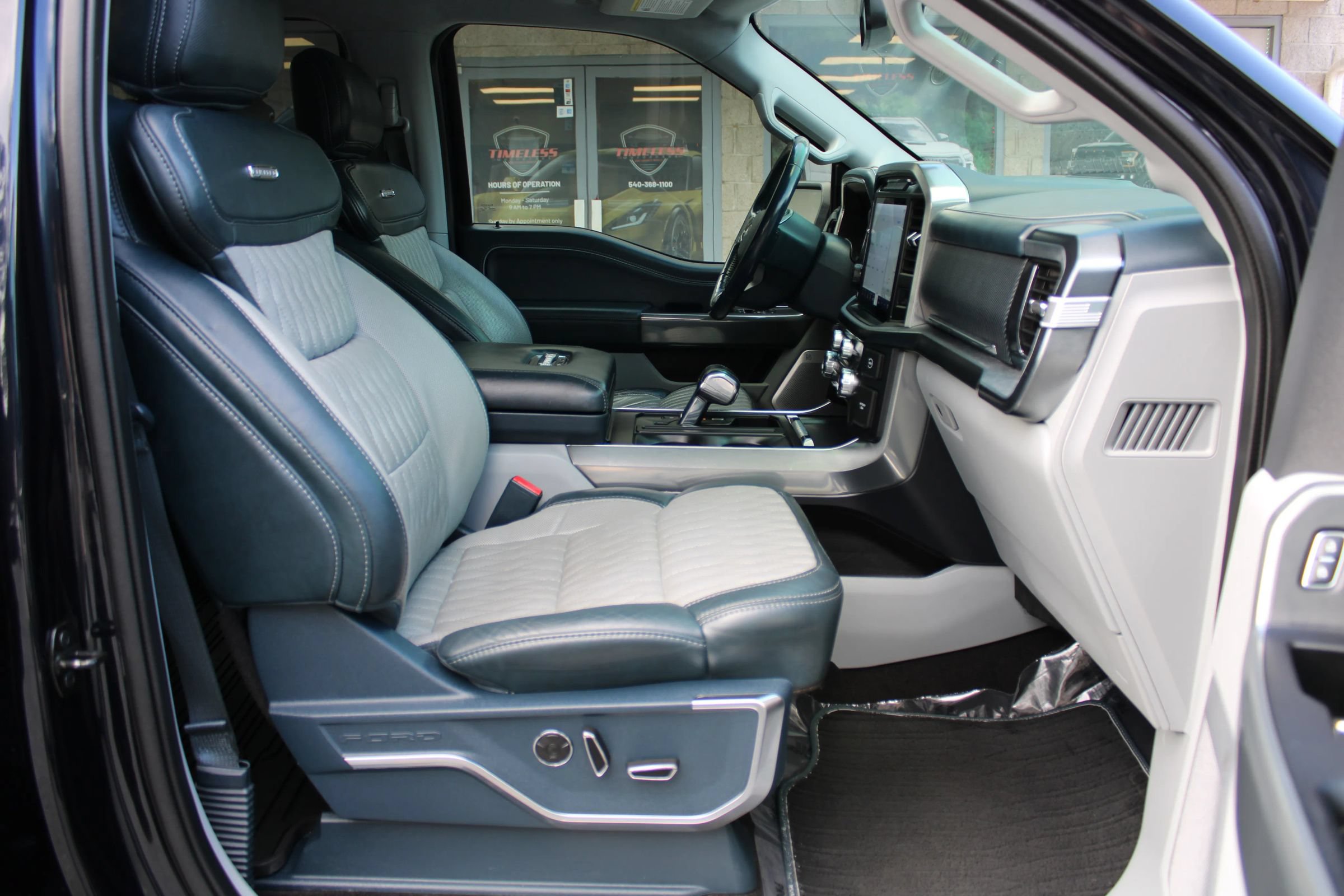 Used 2021 Ford F150 Limited AWD/4WD image 7