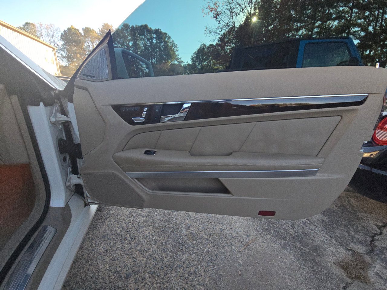 Used 2010 Mercedes-Benz E 550 E550 Coupe image 14