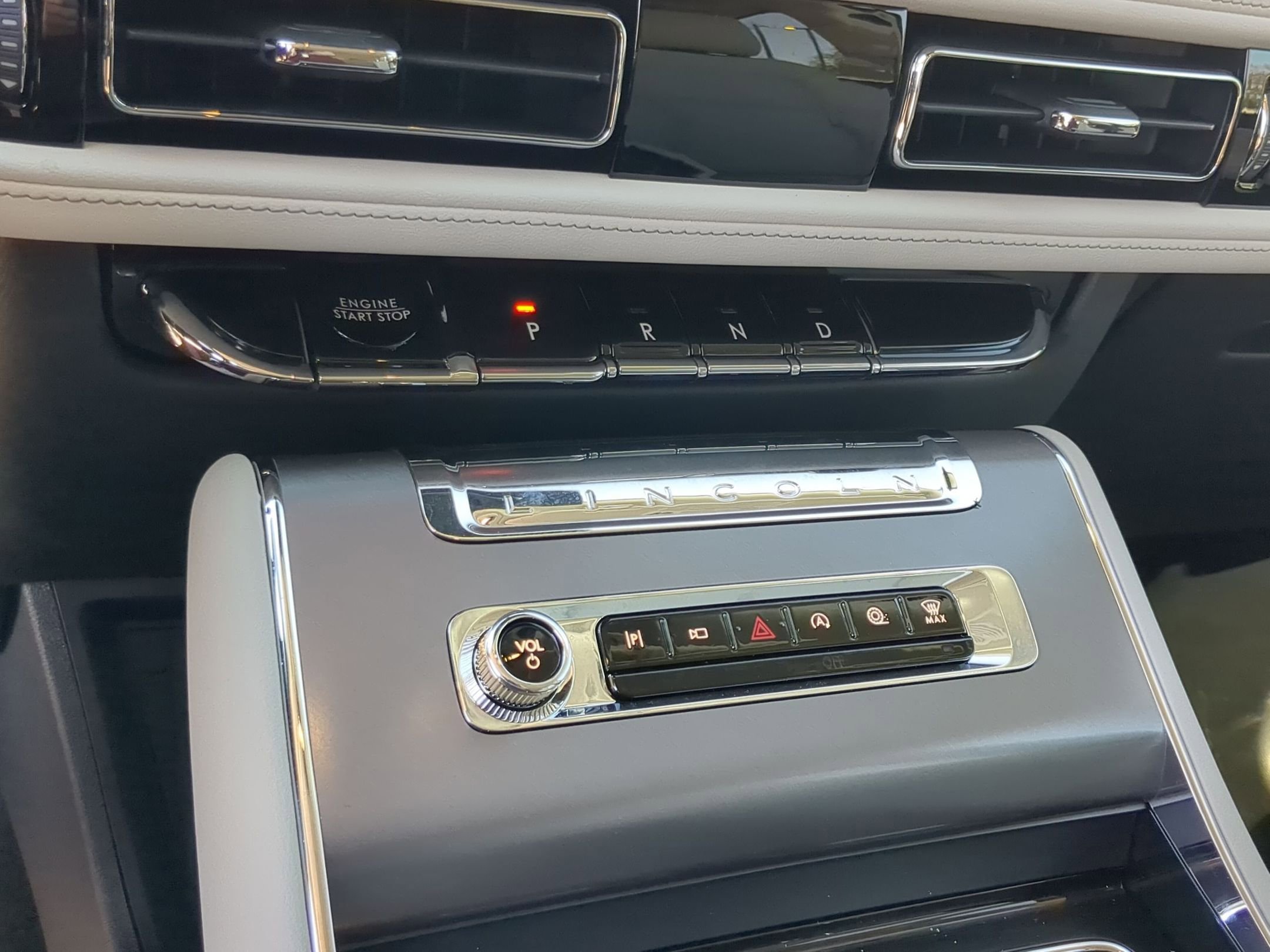 New 2026 Lincoln Aviator 2WD image 19