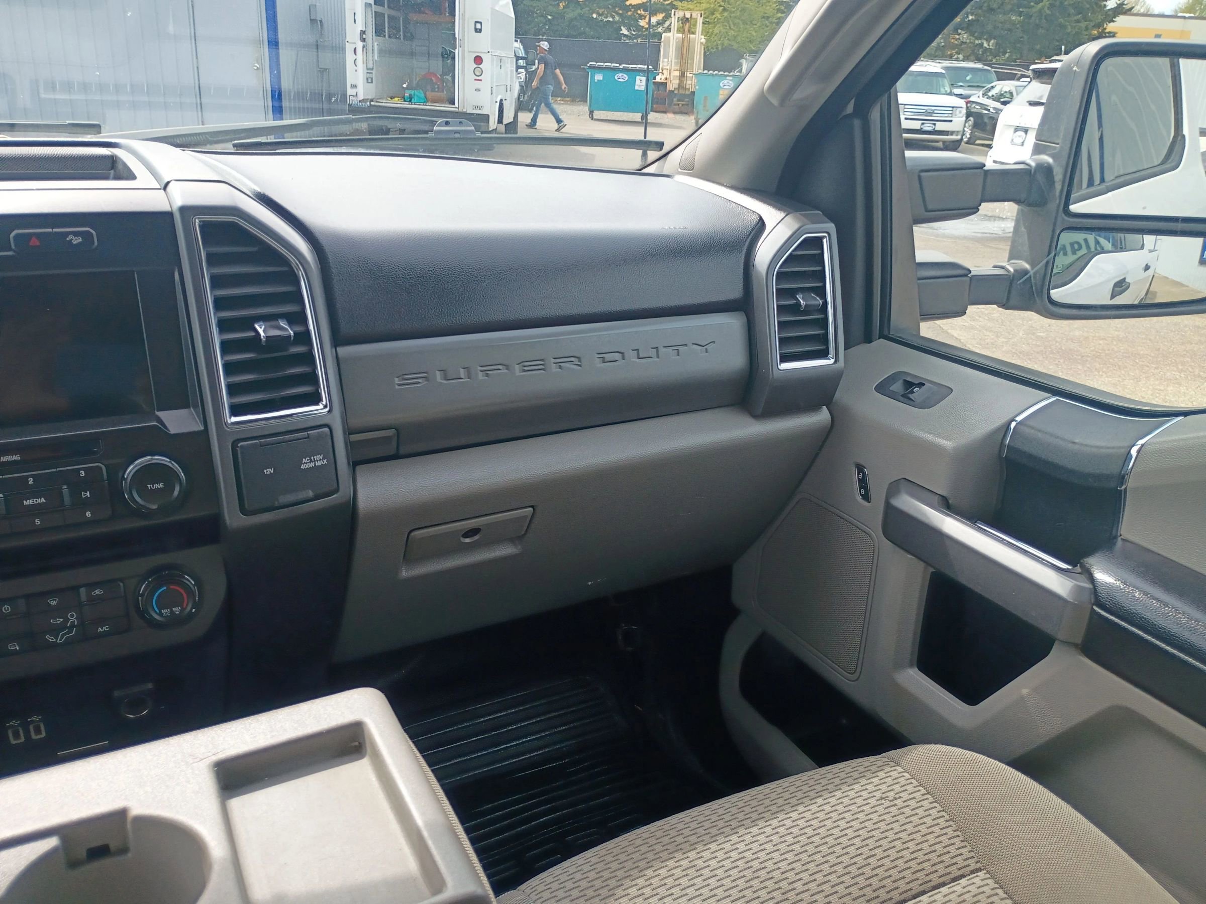 Used 2018 Ford F350 XLT w/ XLT Value Package AWD/4WD image 22