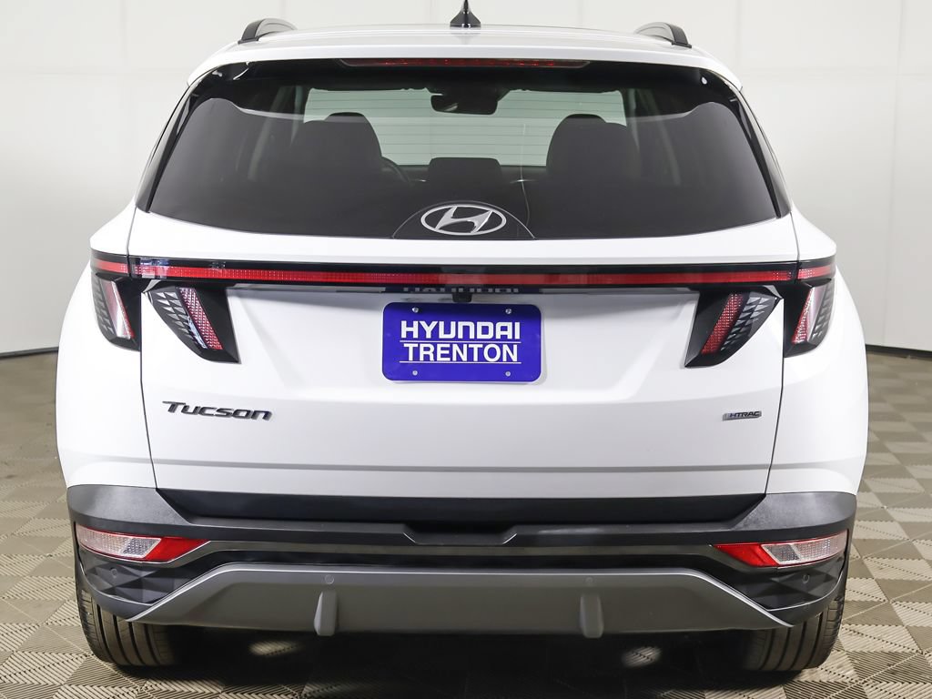 Certified 2024 Hyundai Tucson Limited AWD/4WD image 17