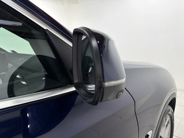 Used 2023 BMW X4 xDrive30i w/ Parking Assistance Package AWD/4WD image 26