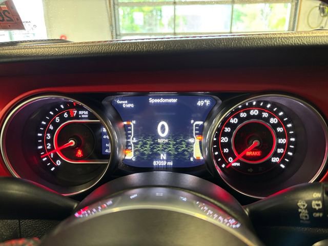 Used 2018 Jeep Wrangler Unlimited Rubicon AWD/4WD image 17