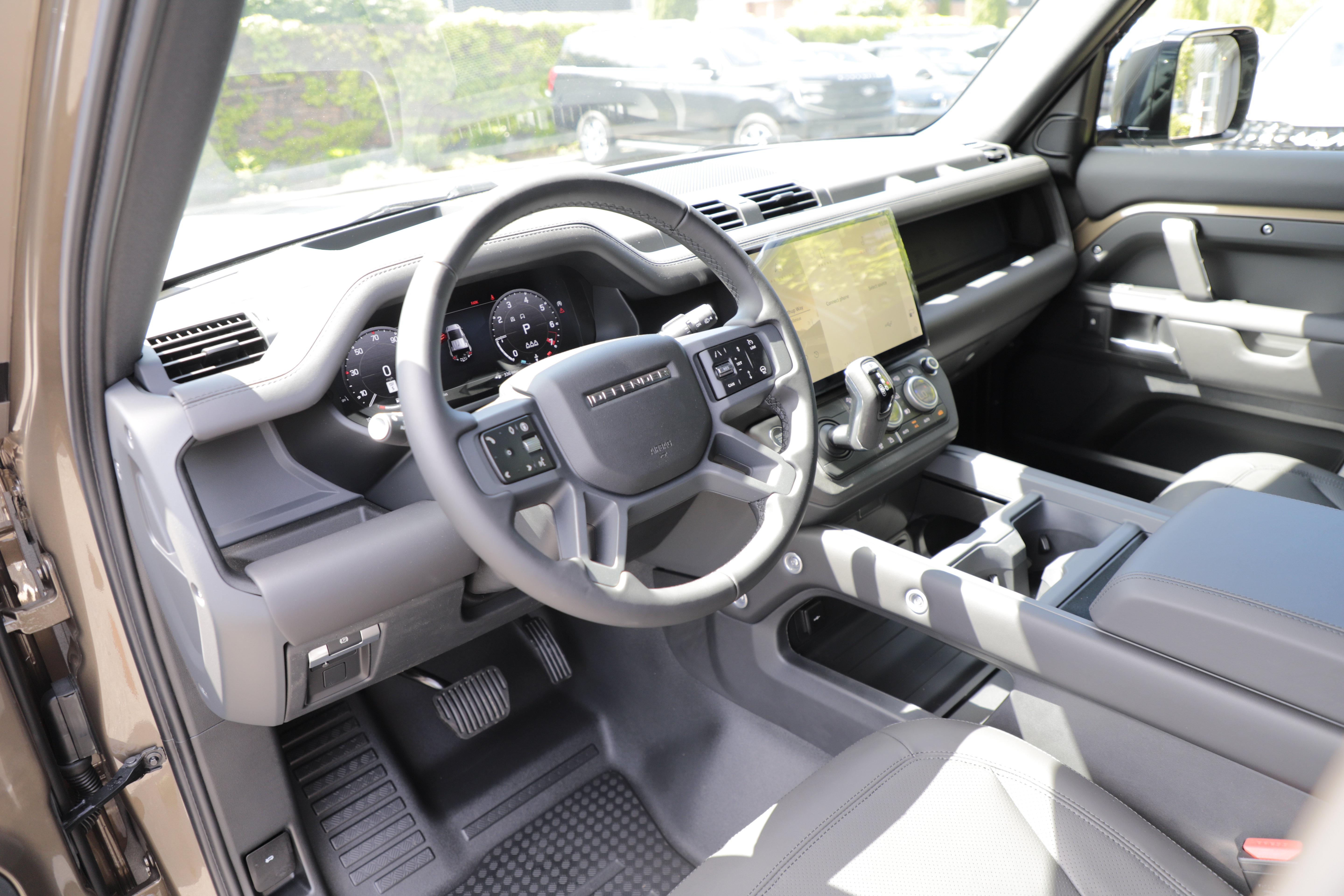 New 2026 Land Rover Defender 110 X-Dynamic SE AWD/4WD image 20