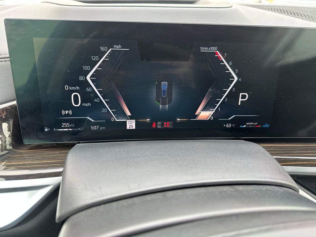 Used 2024 BMW X7 xDrive40i AWD/4WD image 19