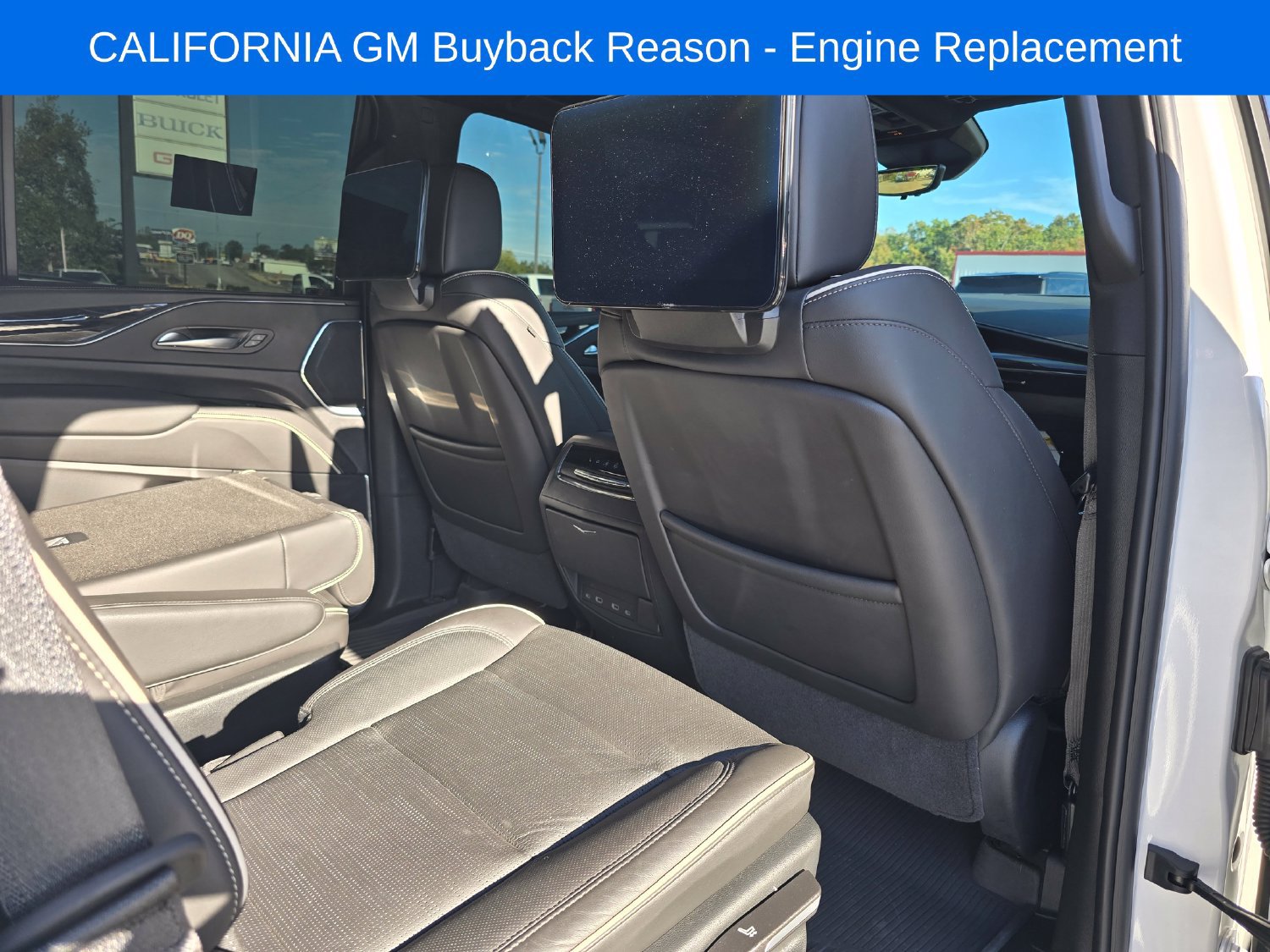 Used 2023 Cadillac Escalade Sport w/ Touring Package AWD/4WD image 11