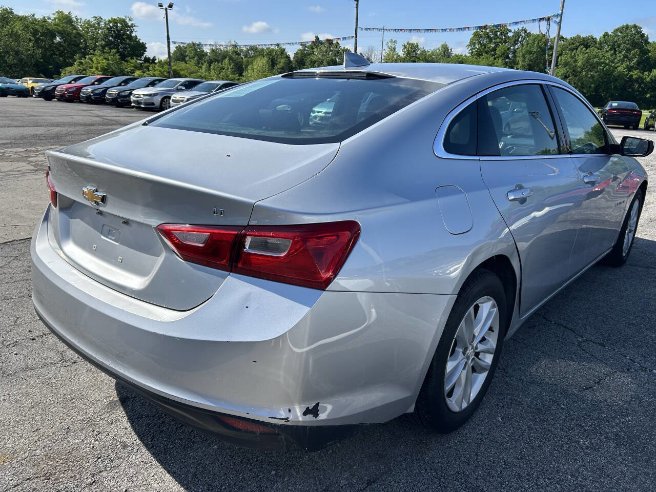 Used 2018 Chevrolet Malibu LT image 6