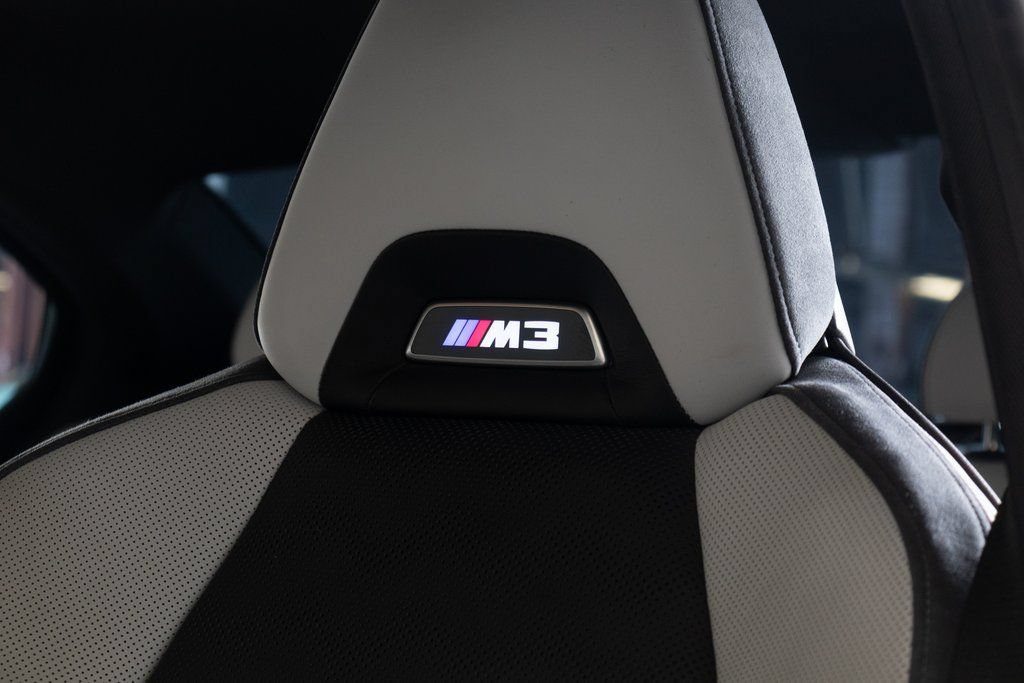 Used 2023 BMW M3 w/ M Carbon Exterior Package RWD image 26