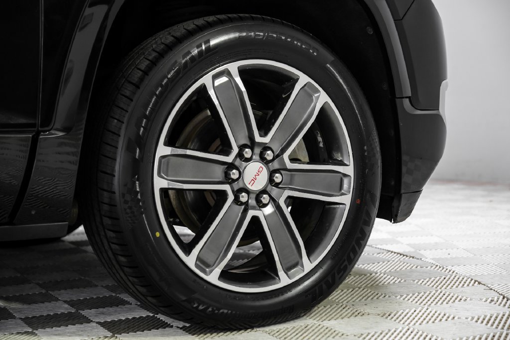 Used 2019 GMC Acadia Denali AWD/4WD image 57