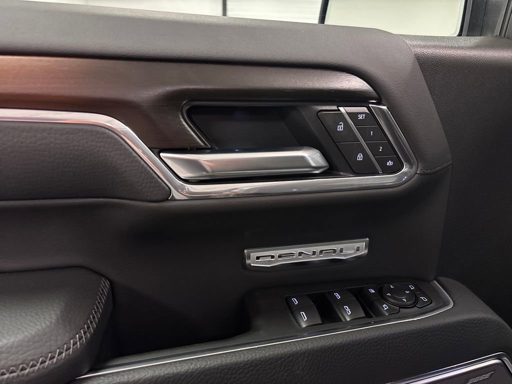 New 2026 GMC Sierra 1500 Denali w/ Denali Reserve Package image 21