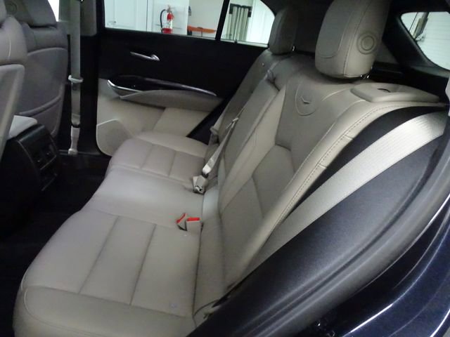 Certified 2023 Cadillac XT4 Luxury image 4