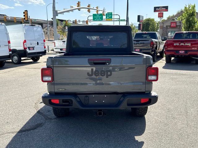 Certified 2023 Jeep Gladiator Sport AWD/4WD image 6