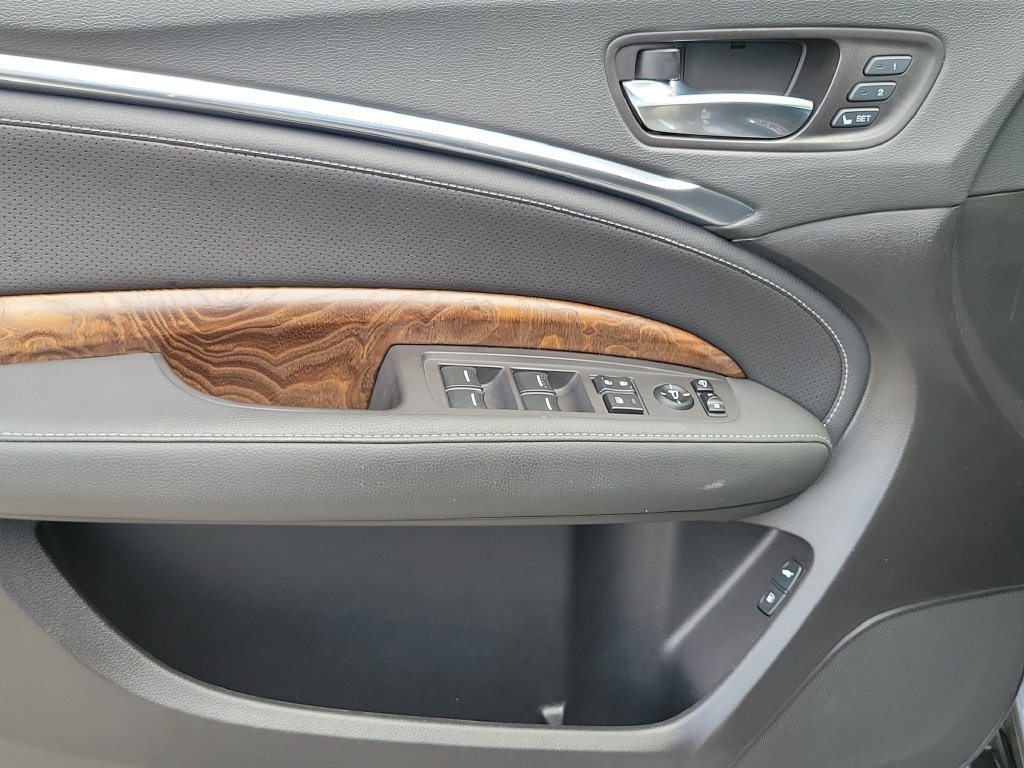 Certified 2020 Acura MDX w/ Technology Package FWD image 18