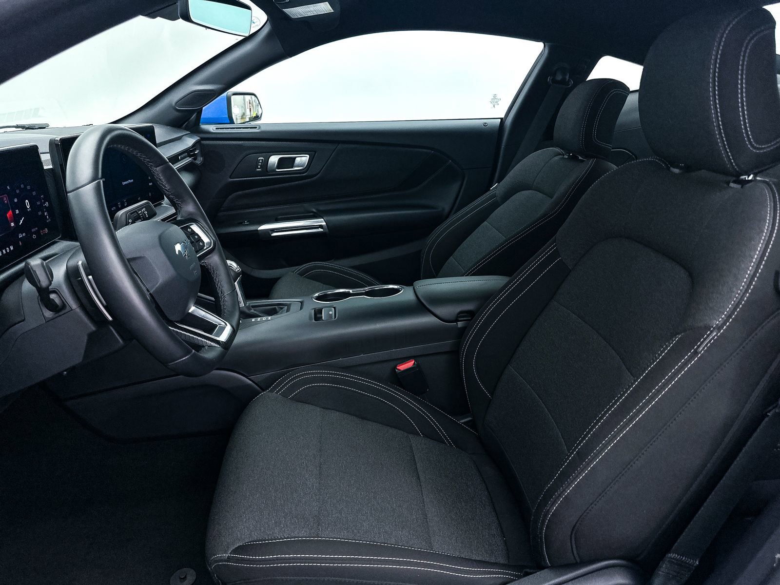 Used 2024 Ford Mustang GT RWD image 17