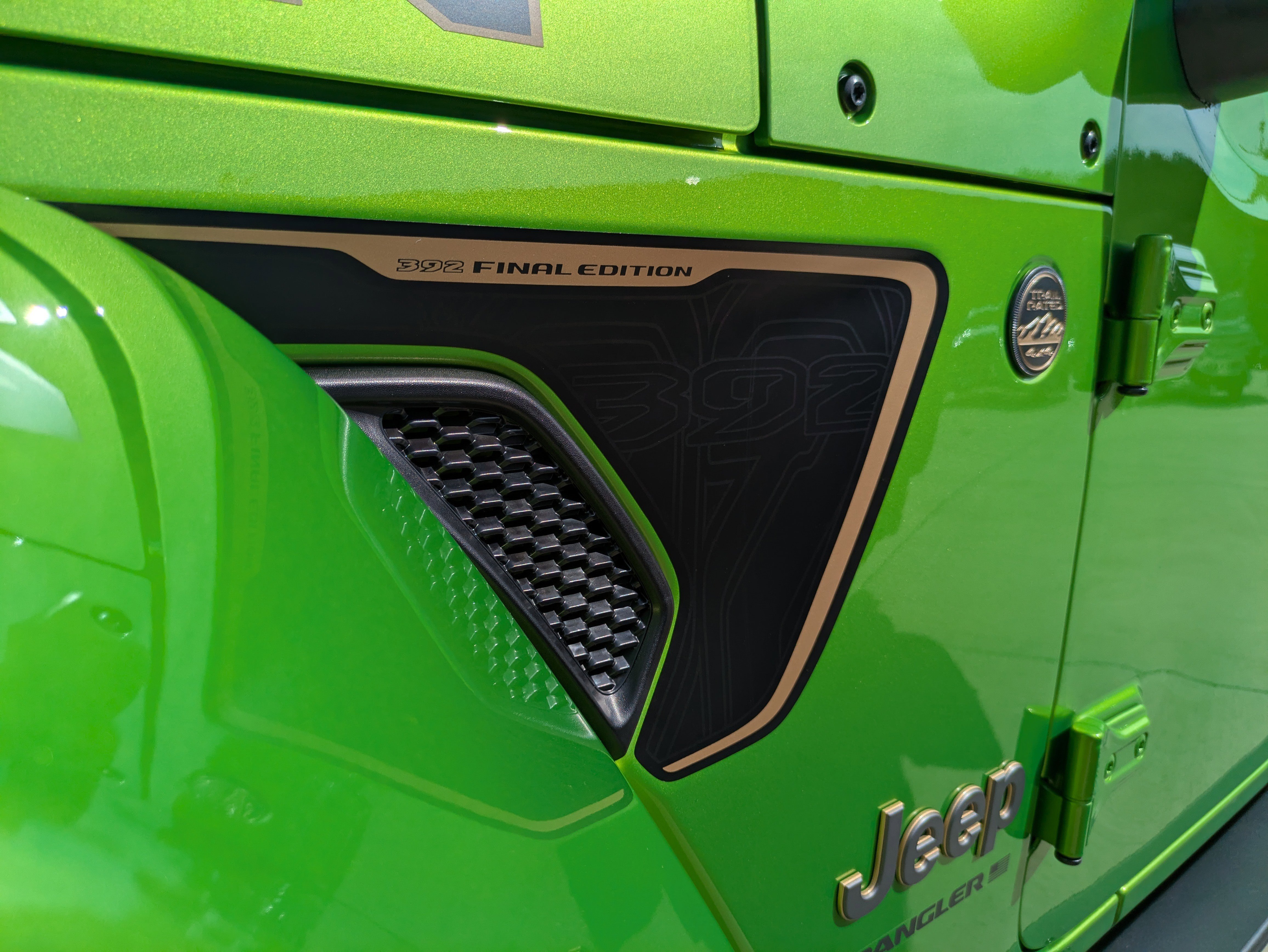 New 2025 Jeep Wrangler Unlimited Rubicon 392 image 19