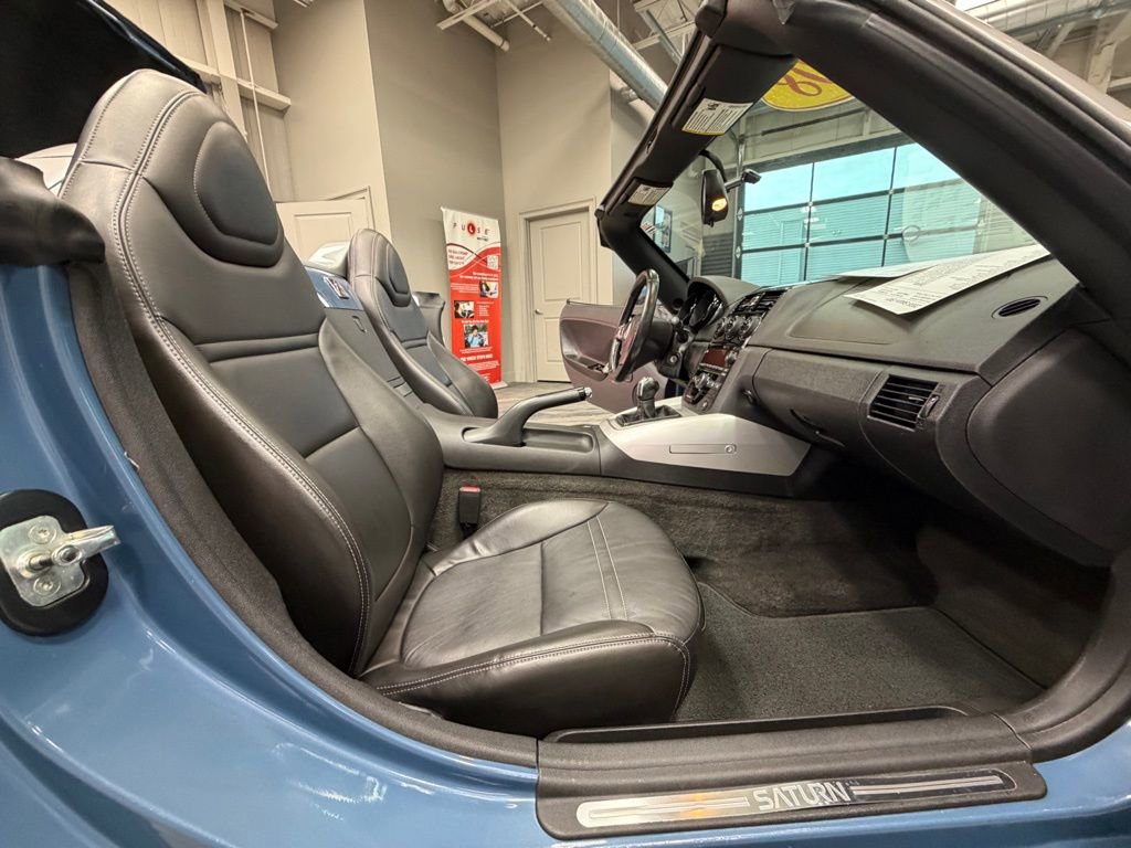 Used 2008 Saturn Sky w/ Premium Trim Package image 34