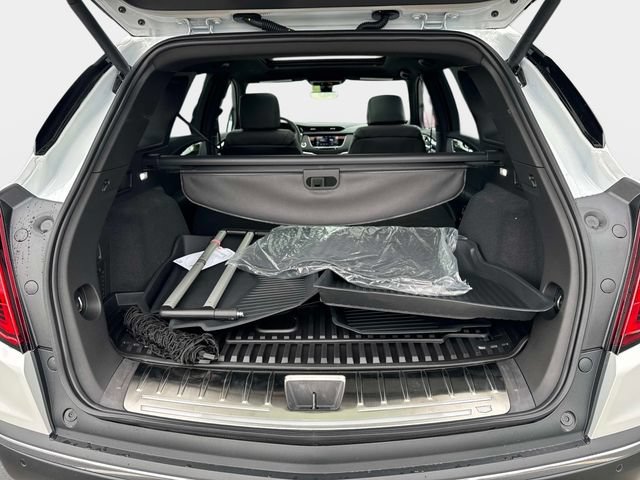 New 2026 Cadillac XT5 Premium Luxury w/ Driver Assist Package AWD/4WD image 5