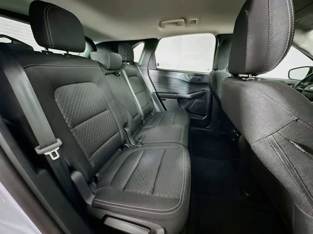 Certified 2025 Ford Escape Active w/ Tech Pack #1 FWD image 31