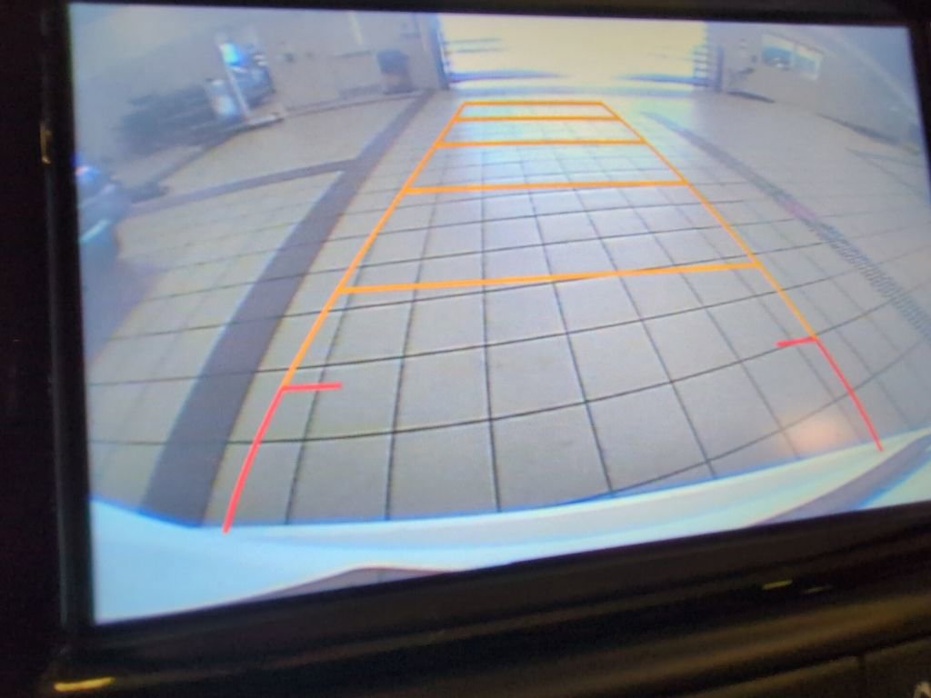 Used 2017 Buick Envision Essence image 8