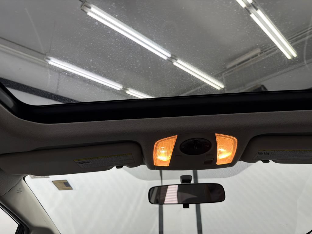Used 2010 Toyota Prius Five FWD image 20