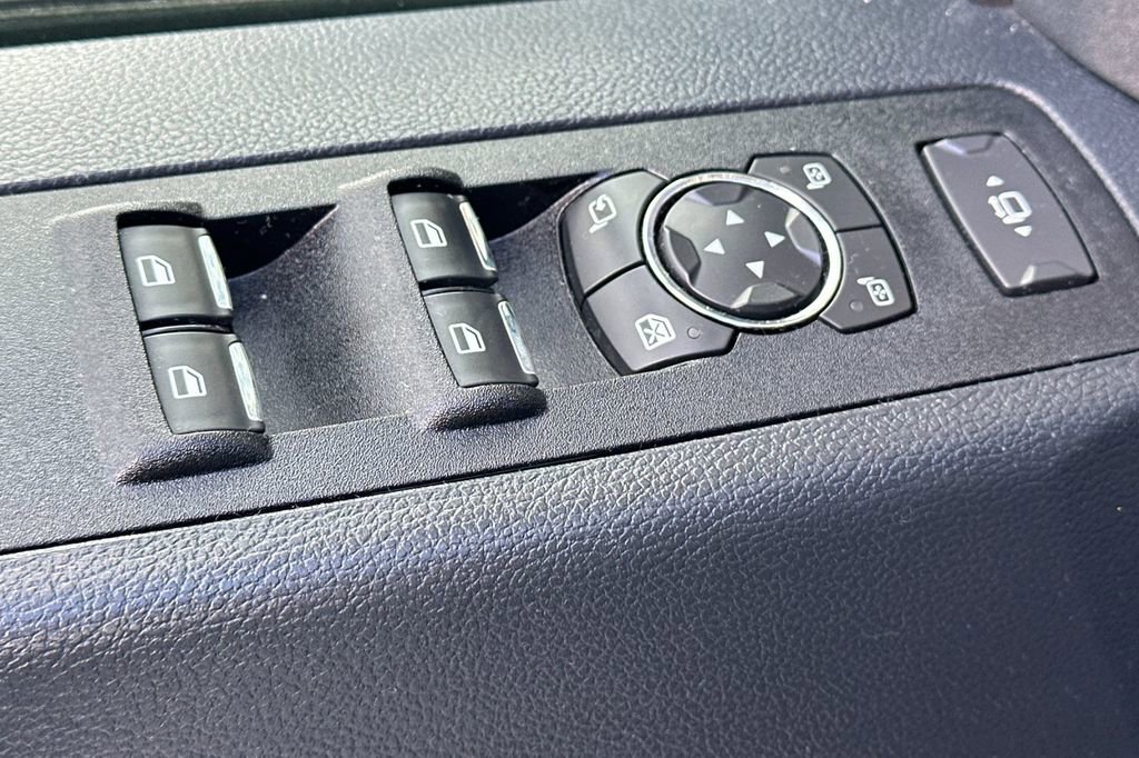 Used 2022 Ford F250 Lariat w/ Lariat Ultimate Package image 12