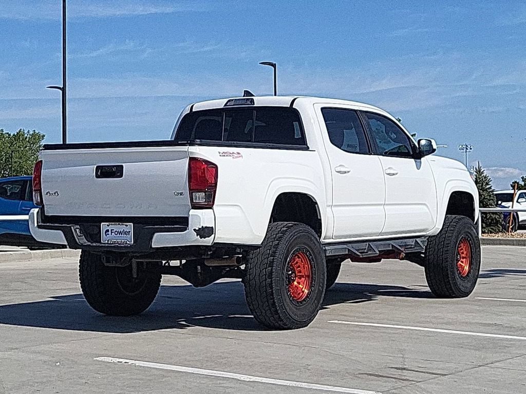 Used 2019 Toyota Tacoma SR AWD/4WD image 8