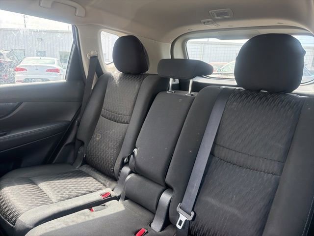 Used 2018 Nissan Rogue SV w/ Premium Package AWD/4WD image 7