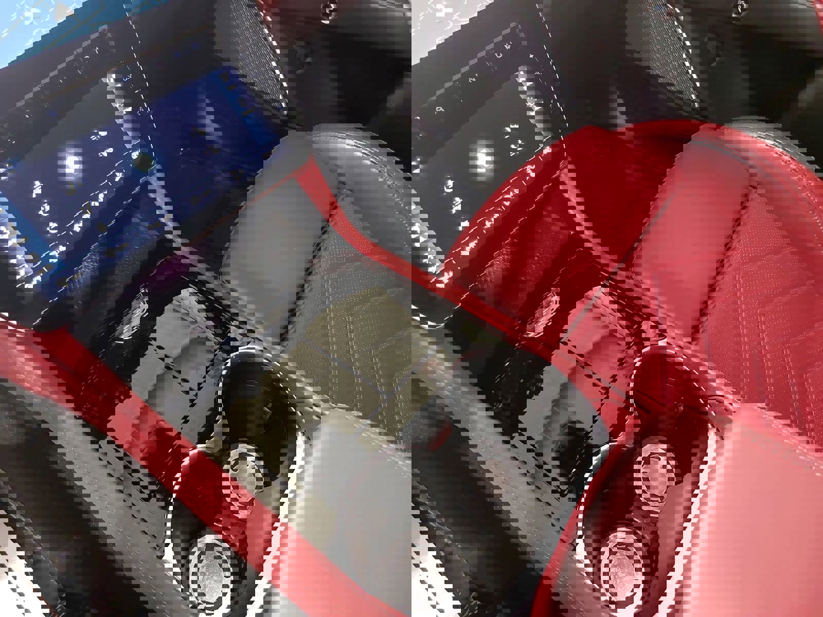 Used 2023 Maserati Grecale Modena image 27