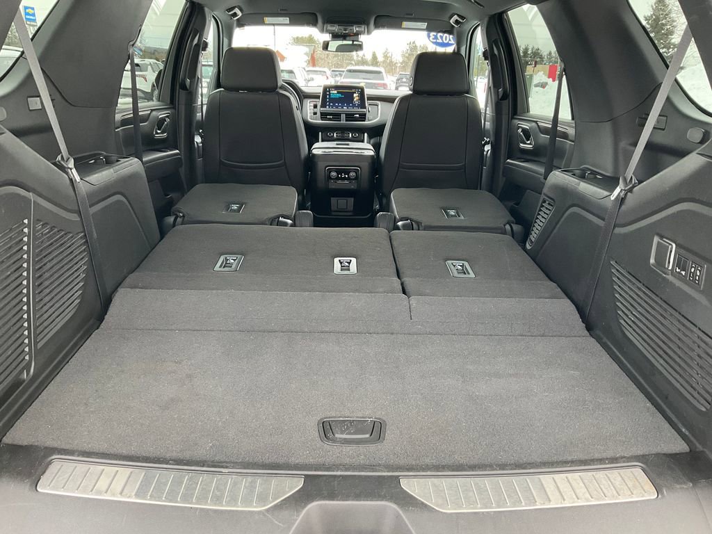 Used 2023 Chevrolet Tahoe Z71 w/ Luxury Package image 29